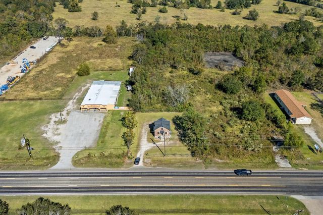 1420 Fm 1960, Dayton, TX 77535