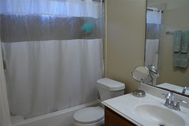 1926 Lingard Park Court, Houston, TX 77047