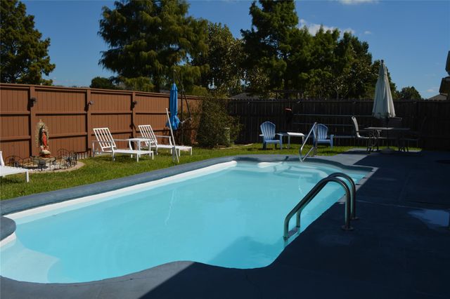 1926 Lingard Park Court, Houston, TX 77047