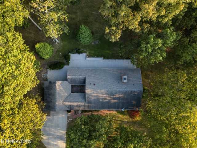 129 Lisa Lane, Crossville, TN 38558