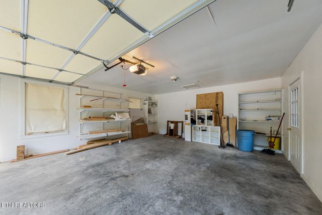 129 Lisa Lane, Crossville, TN 38558