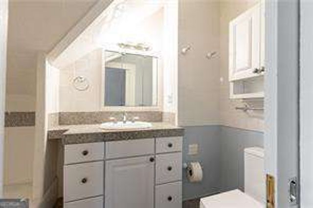 1022 Reeder Circle NE, Atlanta, GA 30306