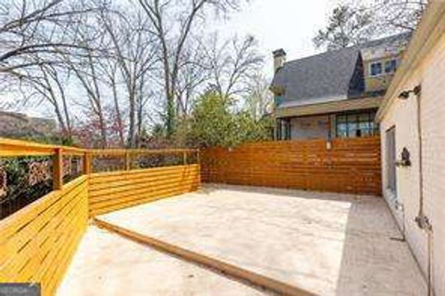 1022 Reeder Circle NE, Atlanta, GA 30306