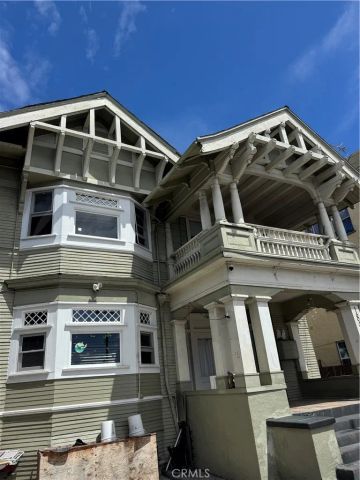 1845 W 12th, Los Angeles, CA 90006