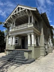 1845 W 12th, Los Angeles, CA 90006