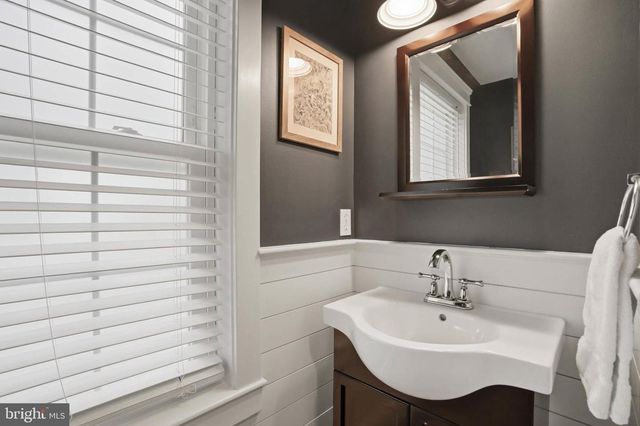 933 FOREST HILLS AVE, Annapolis, MD 21403
