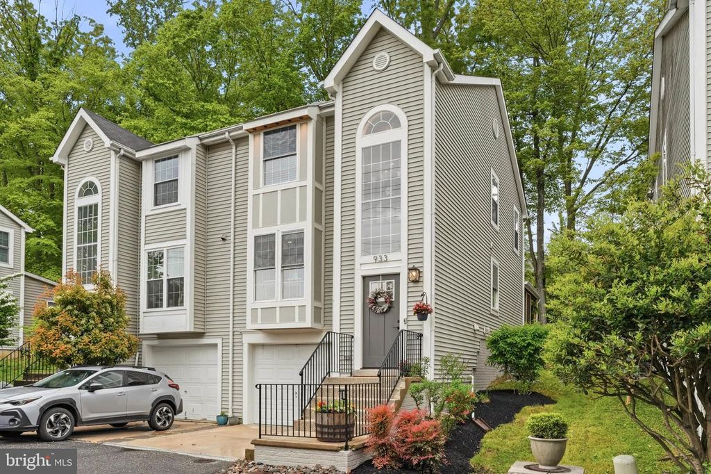 933 FOREST HILLS AVE, Annapolis, MD 21403