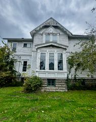 2101 5th Street, Bay City, MI 48708