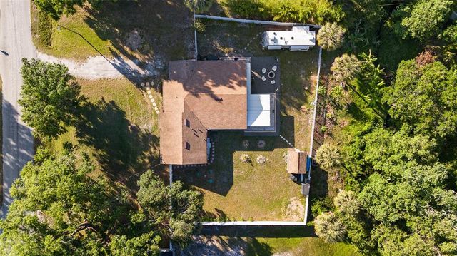 6907 W CREEK DRIVE, Tampa, FL 33615