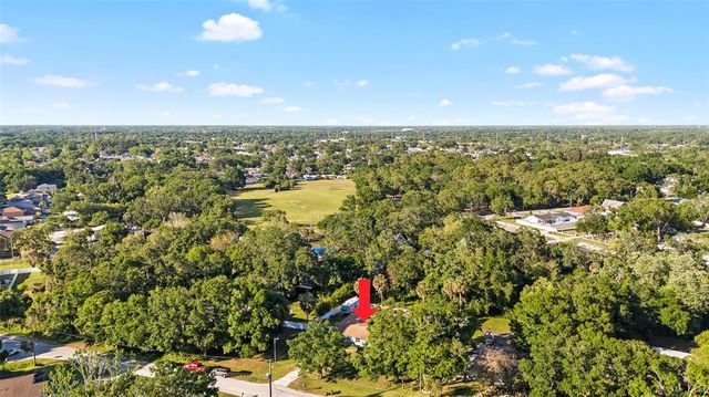6907 W CREEK DRIVE, Tampa, FL 33615
