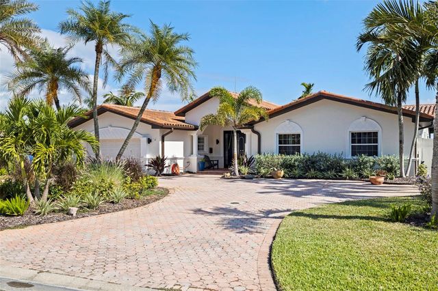 7827 9TH AVENUE S, St Petersburg, FL 33707