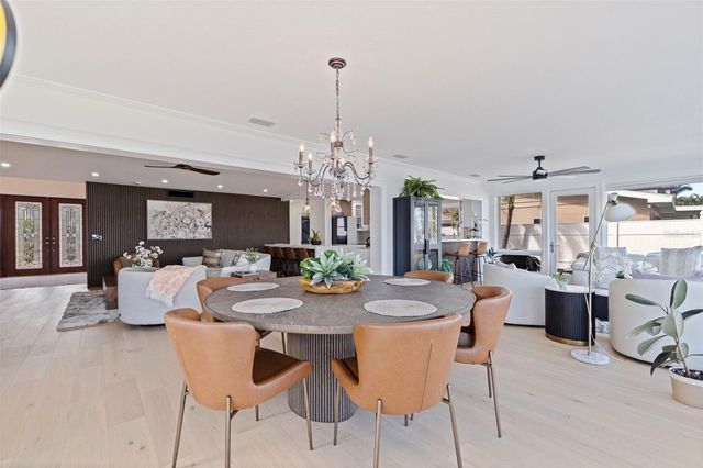 7827 9TH AVENUE S, St Petersburg, FL 33707