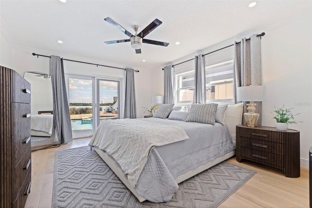 7827 9TH AVENUE S, St Petersburg, FL 33707