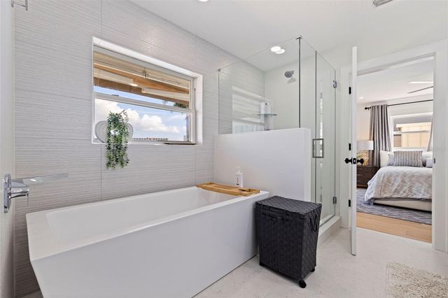 7827 9TH AVENUE S, St Petersburg, FL 33707