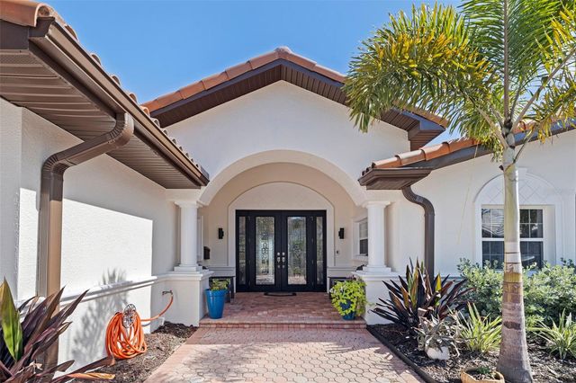 7827 9TH AVENUE S, St Petersburg, FL 33707