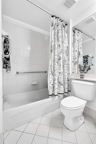 7623 Southampton Terrace 211, Tamarac, FL 33321