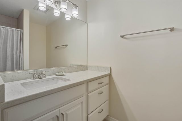 35 Ocean Ct, St Augustine, FL 32080