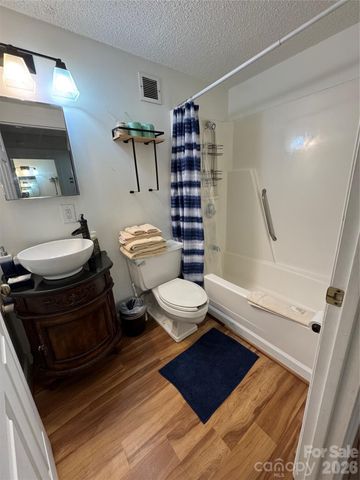 303 Sugar Top Drive 2323, Sugar Mountain, NC 28604