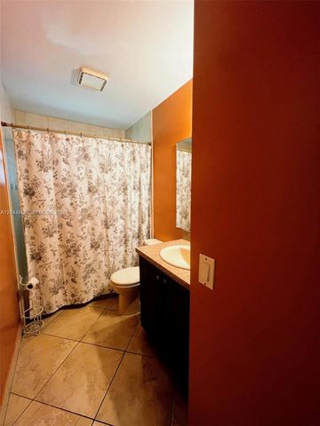 26080 SW 132nd Place, Homestead, FL 33032