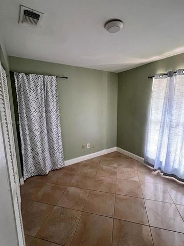 26080 SW 132nd Place, Homestead, FL 33032
