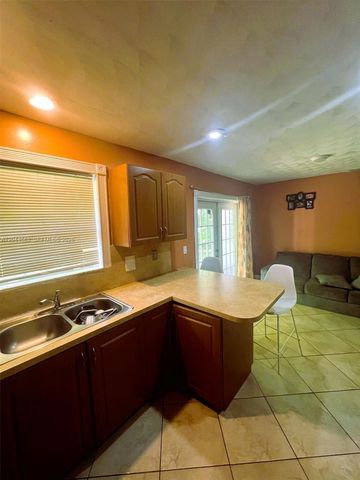 26080 SW 132nd Place, Homestead, FL 33032