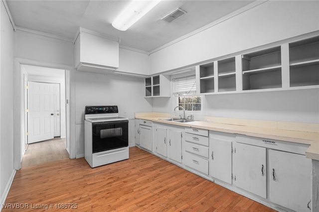 450 W 2nd Street, Booneville, AR 72927