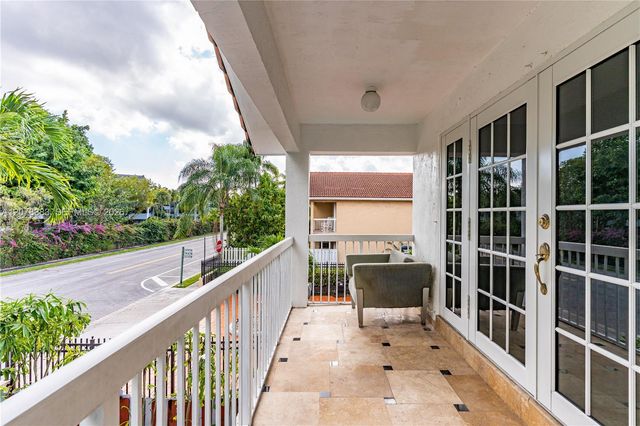8909 SW 108th Cir Court, Miami, FL 33176