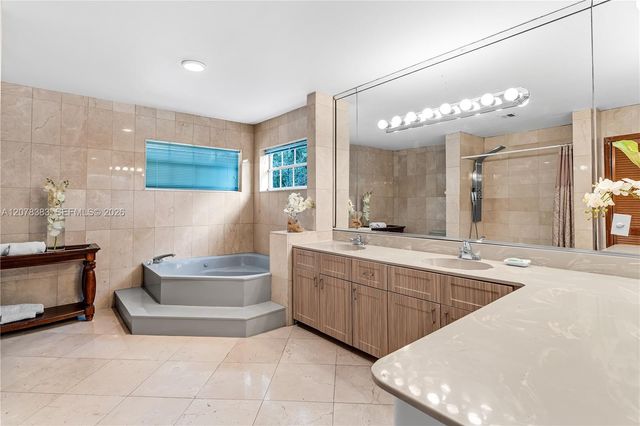 8909 SW 108th Cir Court, Miami, FL 33176