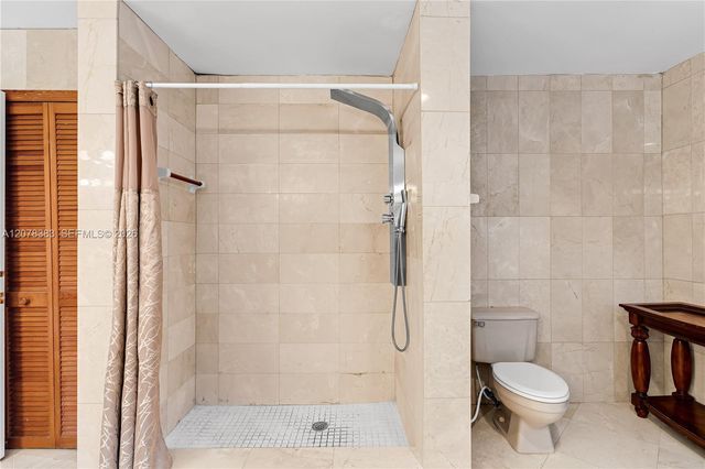 8909 SW 108th Cir Court, Miami, FL 33176