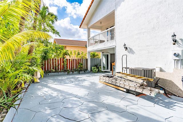 8909 SW 108th Cir Court, Miami, FL 33176