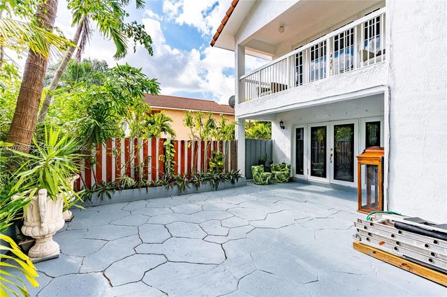 8909 SW 108th Cir Court, Miami, FL 33176