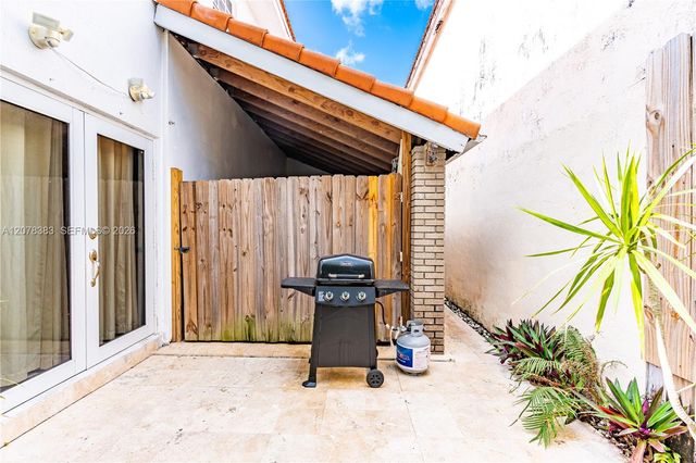 8909 SW 108th Cir Court, Miami, FL 33176