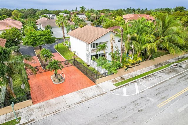 8909 SW 108th Cir Court, Miami, FL 33176
