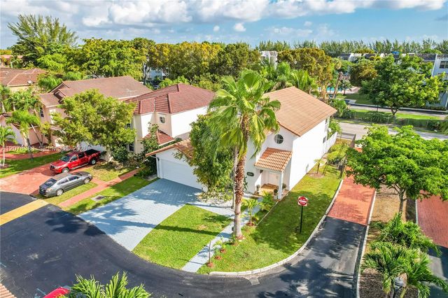 8909 SW 108th Cir Court, Miami, FL 33176