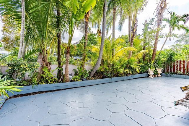 8909 SW 108th Cir Court, Miami, FL 33176