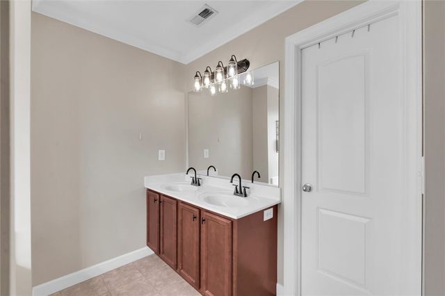 606 Summitbluff Drive, Greenville, SC 29617