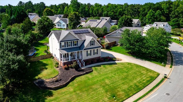 606 Summitbluff Drive, Greenville, SC 29617