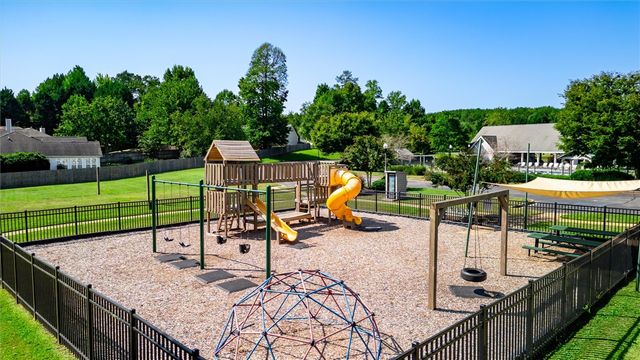 606 Summitbluff Drive, Greenville, SC 29617