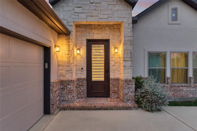 263 Bentwood Drive, Montgomery, TX 77356