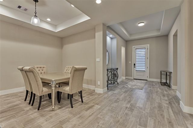 263 Bentwood Drive, Montgomery, TX 77356