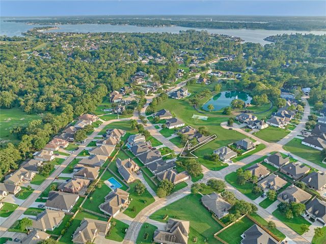 263 Bentwood Drive, Montgomery, TX 77356