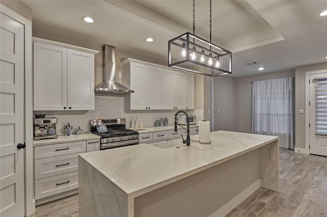 263 Bentwood Drive, Montgomery, TX 77356