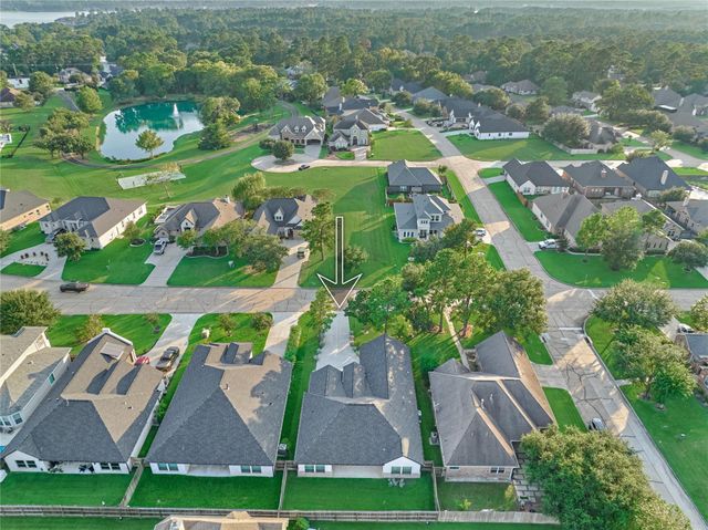 263 Bentwood Drive, Montgomery, TX 77356