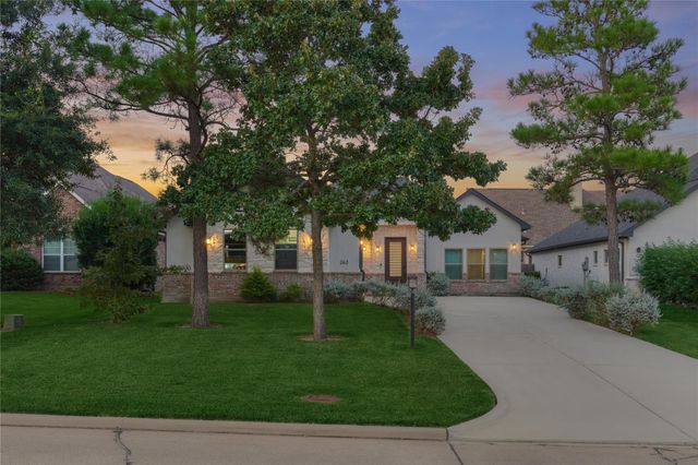 263 Bentwood Drive, Montgomery, TX 77356