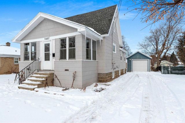 1607 FARLIN AVENUE, Green Bay, WI 54302