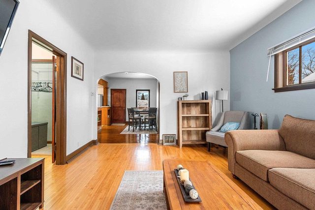 1607 FARLIN AVENUE, Green Bay, WI 54302