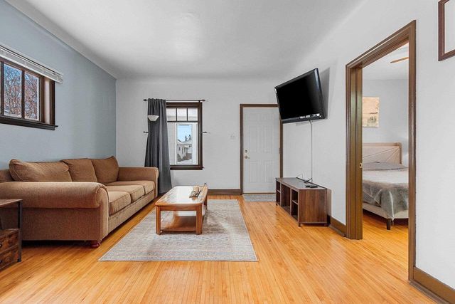 1607 FARLIN AVENUE, Green Bay, WI 54302