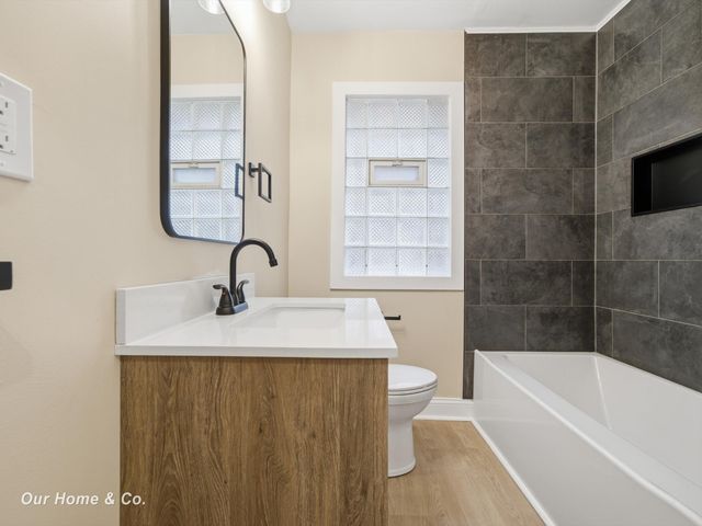 6145 Yorkshire Road, Detroit, MI 48224