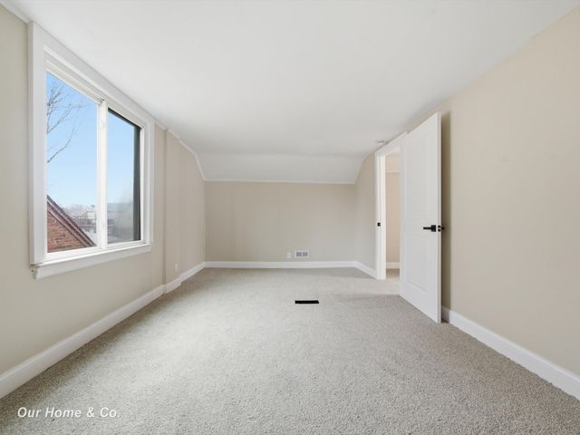 6145 Yorkshire Road, Detroit, MI 48224