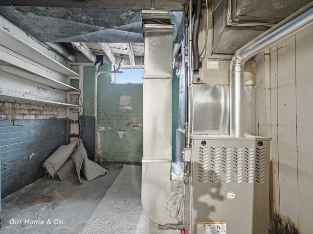 6145 Yorkshire Road, Detroit, MI 48224